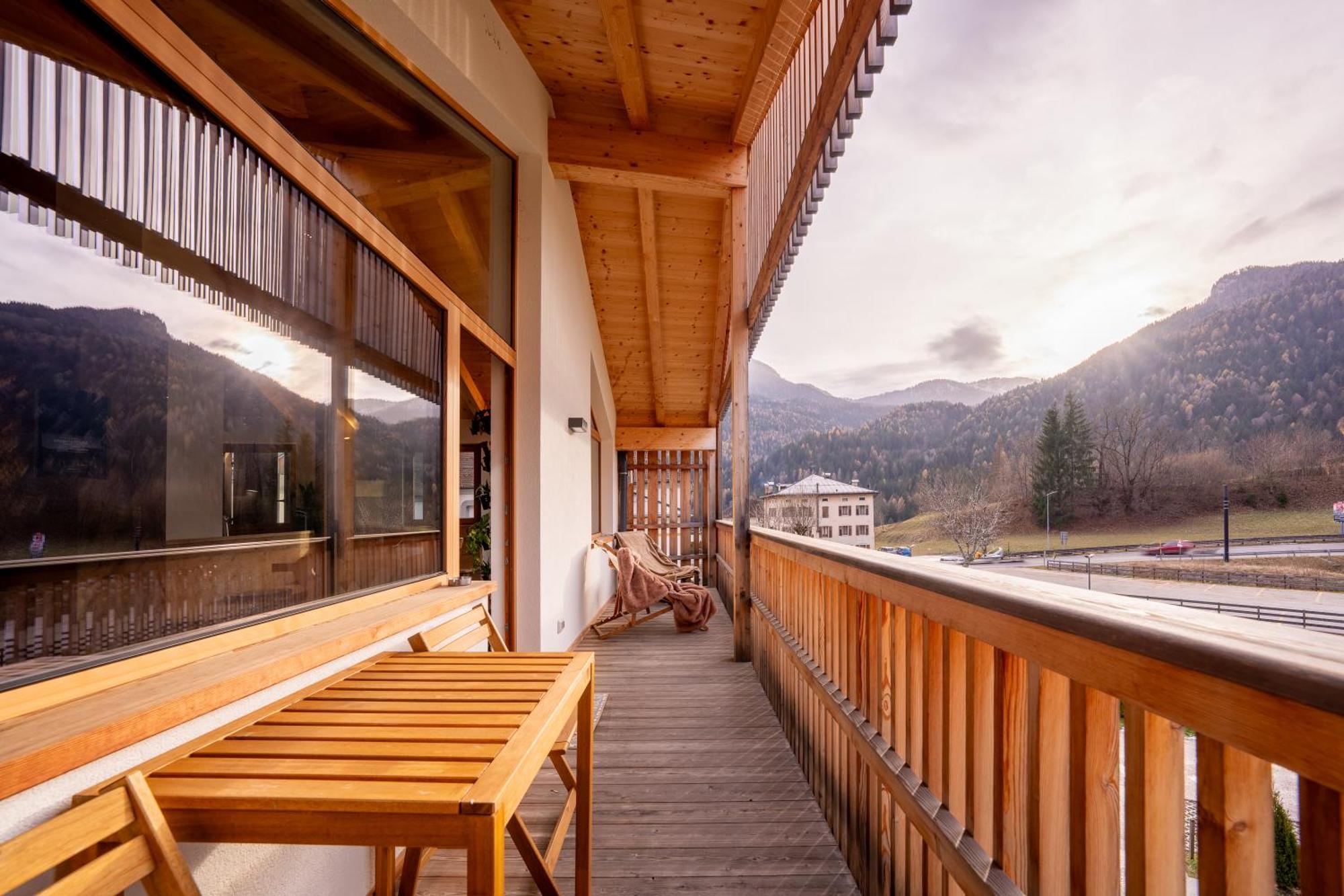 Greenwood Chalet - Spacious Alpine Retreat With Mountain Views Vodo Cadore Exterior photo